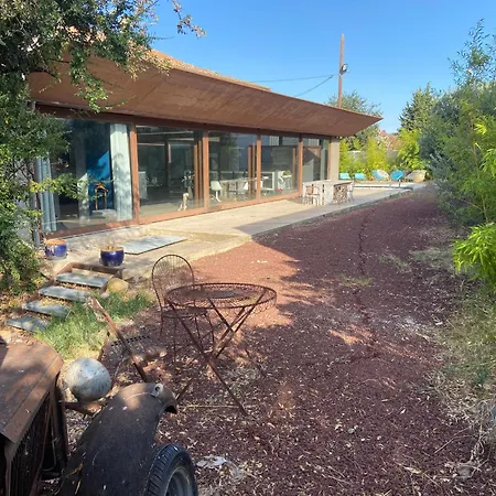 Grand Loft Proche Du Centre Avec Jardin Et Piscine Villa *