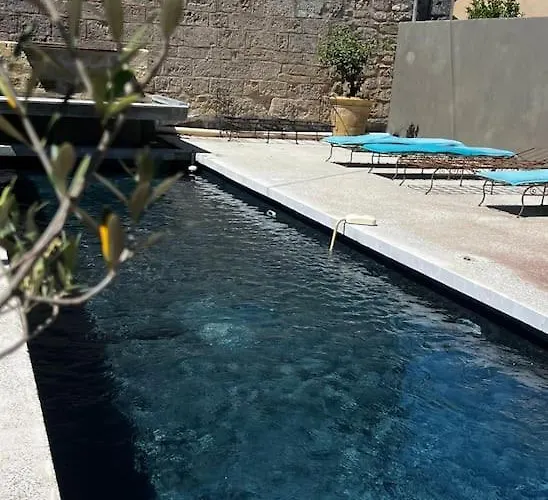 Βίλα Grand Loft Proche Du Centre Avec Jardin Et Piscine